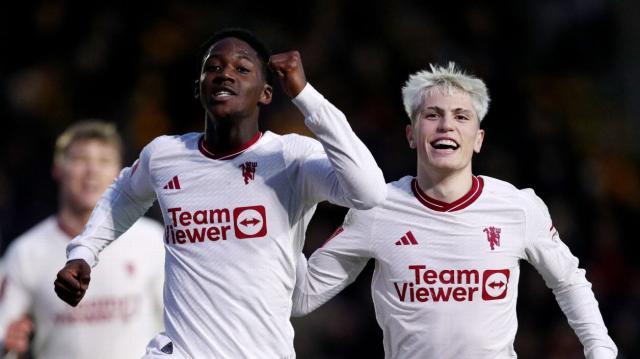 两球领先后被扳平 曼联磕磕绊绊战胜低级别对手