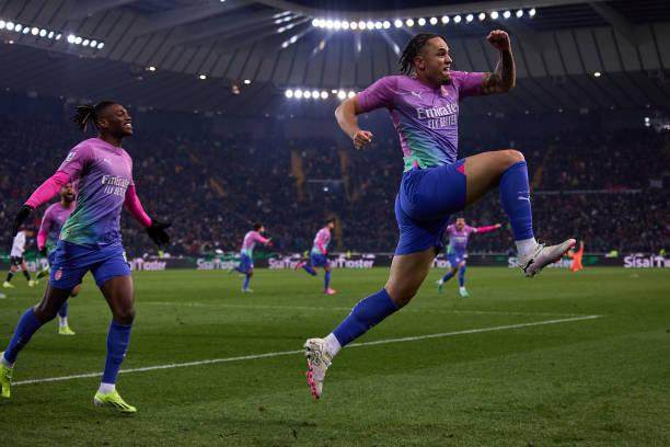 新球体育下载-迈尼昂勇敢回应种族歧视，最强替补助米兰逆转绝杀