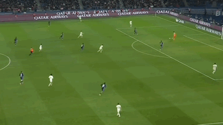 法甲：登贝莱双响 巴黎3比0暂登顶