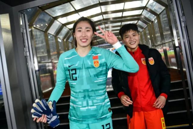 新球体育官网-4年前日本女足的10年后防核心 如今26岁早早退役