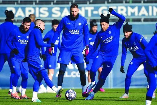 新球体育-火线复出扭转战局，姆巴佩是巴黎翻盘的希望所在