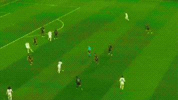 新球体育下载-5-2！欧冠5队晋级在望：巴黎+皇马大胜，黑马或携手4豪门进8强