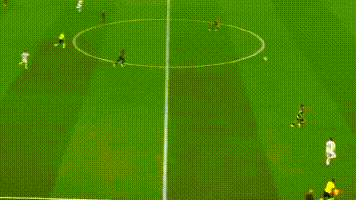 新球体育下载-5-2！欧冠5队晋级在望：巴黎+皇马大胜，黑马或携手4豪门进8强