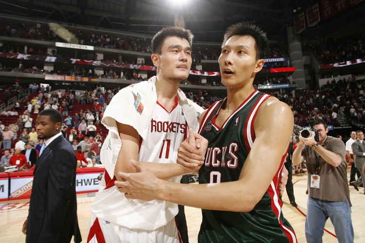 新球体育-王仕鹏：姚明&amp;大郅&amp;阿联进NBA都得练身体 大巴不用 小杨也有计划